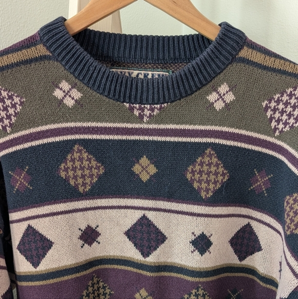 Vintage Abstract Geometric Multi-Patterned Crewneck Sweater In Black/Ivory/Plum - Picture 4 of 11